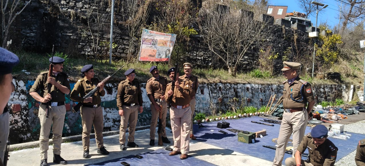 पुलिस उपाधीक्षक शिवराज सिंह राणा ने किया कोतवाली चम्पावत का अर्द्धवार्षिक निरीक्षण, दिए आवश्यक दिशा-निर्देश