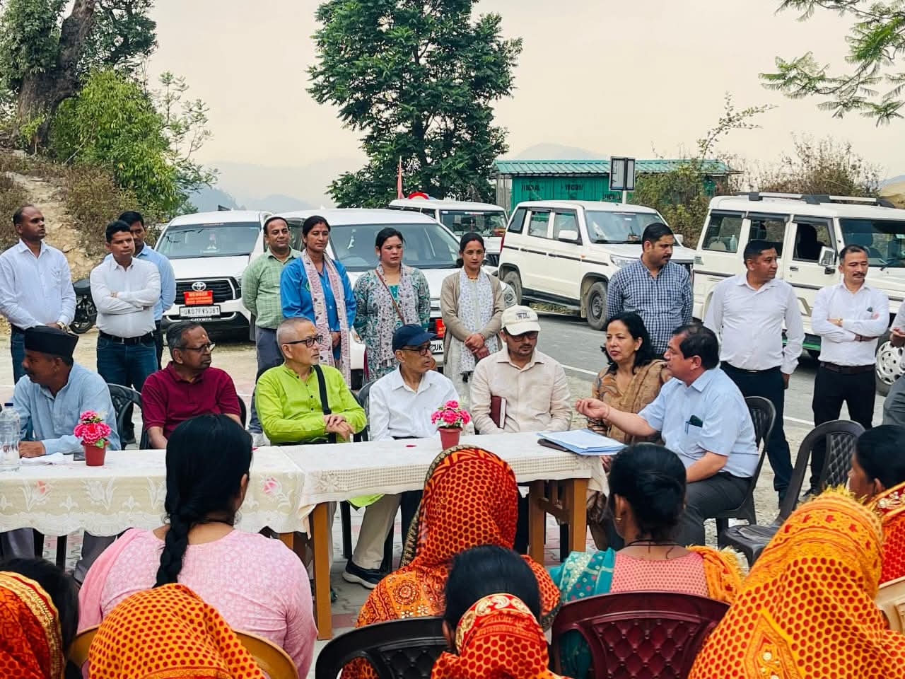 छठा वित्त आयोग का चम्पावत दौरा: विकास कार्यों और नवाचारों की जमीनी हकीकत से हुए रूबरू