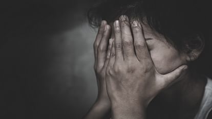 अब धर्मस्थल में किशोरी से दुष्कर्म, पुजारी हिरासत में एक 13 वर्षीय बच्ची अब भी लापता