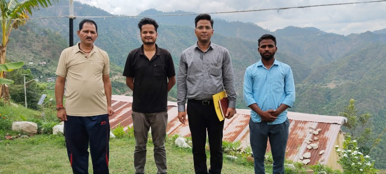 सीमावर्ती गांवों में विकास की पड़ताल, वाइब्रेंट विलेज कार्यक्रम के अंतर्गत सैलानीगोठ और मडुआ गांवों का निरीक्षण,  शिक्षा, स्वास्थ्य, आजीविका और आधारभूत सुविधाओं की स्थिति पर रहा विशेष फोकस