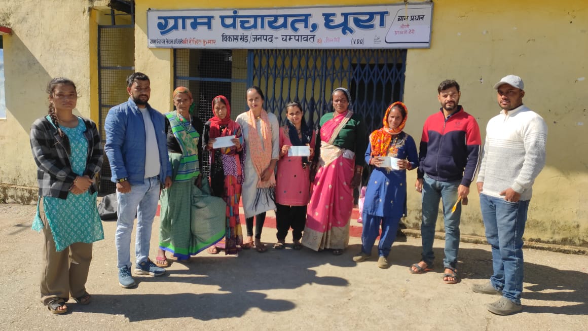 राज्य स्थापना रजत जयंती पर 90 निर्धन महिलाओं को मिला 31.50 लाख का ब्याज मुक्त ऋण; आजीविका संवर्धन हेतु चेक वितरित