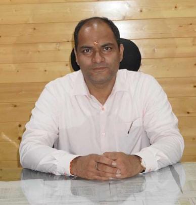 ऊर्जा से उजियारे की ओर बढ़ता चंपावत। धामी के मॉडल ज़िले का सपना सौर और जल विद्युत से आत्मनिर्भर ऊर्जा क्रांति,  दो बेकार पड़े पावरहाउसों को पुनर्जीवित कर वे उगलने लगेंगे पांच सौ किलोवाट बिजली, मुख्यमंत्री के मांडल जिले में रोज जुड़ती जा रही है विकास और रोजगार की नई कडिंया।