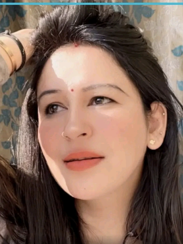 सोशल मीडिया इन्फ्लुएंसर ज्योति अधिकारी के खिलाफ मुकदमा दर्ज, पहाड़ की महिलाओं और लोक देवी-देवताओं पर टिप्पणी से बढ़ा विवाद