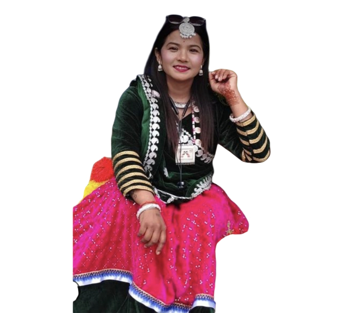 सड़क हादसे में थारू जनजाति की प्रसिद्ध लोक गायिका रिंकू राणा का निधन, उत्तराखंड में शोक की लहर
