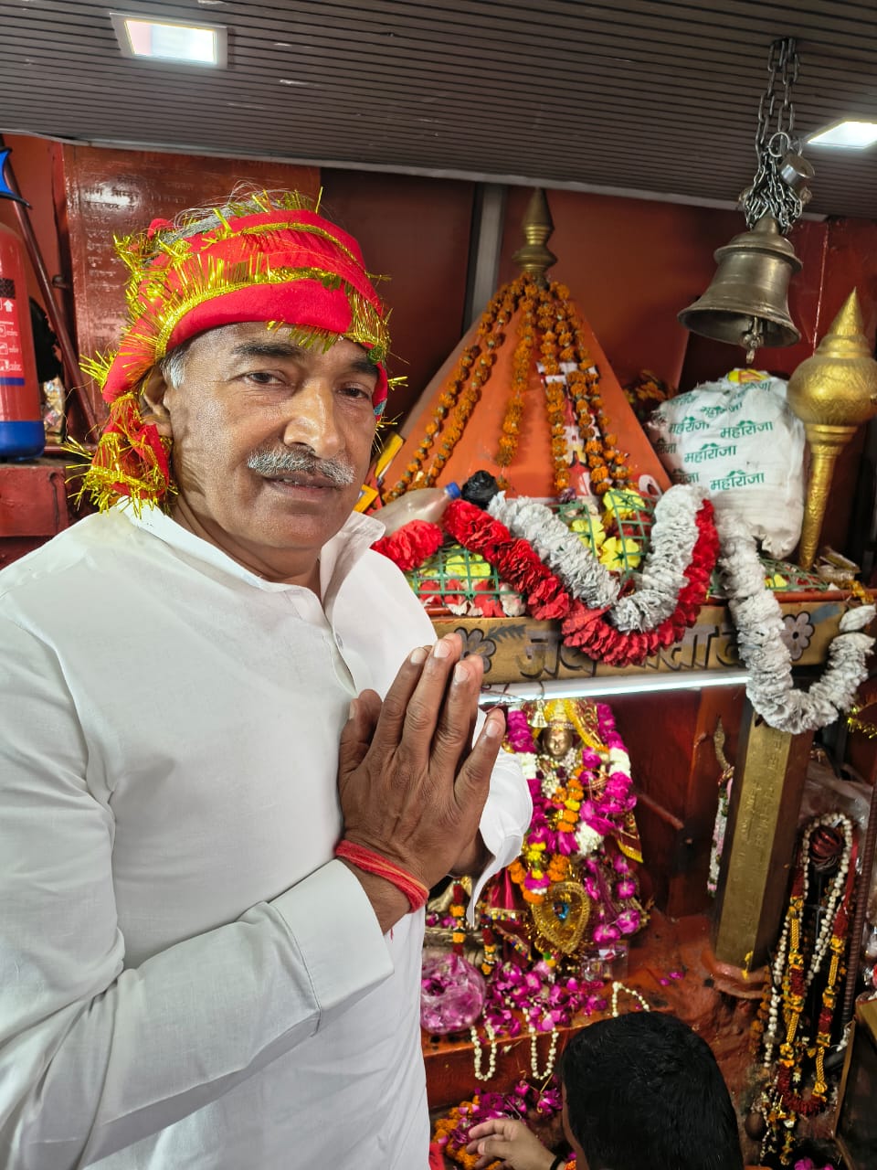पूर्णागिरि धाम में उमड़ा आस्था का जनसैलाब, जयकारों से गूंजा पूरा क्षेत्र, पूर्व कैबिनेट मंत्री अरविंद पांडे ने की पूजा-अर्चना, व्यवस्थाओं पर जताया संतोष श्रद्धालुओं की सेवा में जुटे भंडारे, प्रशासन पूरी तरह सतर्क।