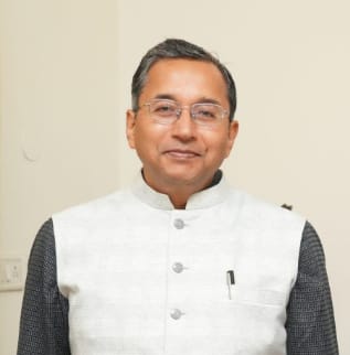 सेतु आयोग की पहल रंग लाई: पहाड़ के किसानों को मिला बड़ा बाजार, बिगबास्केट से सीधा जुड़ाव, राजशेखर जोशी के प्रयासों से खुला कलेक्शन सेंटर, अब चंपावत-नैनीताल-ऊधम सिंह नगर के किसानों को मिलेगा उत्पादन का सही दाम।