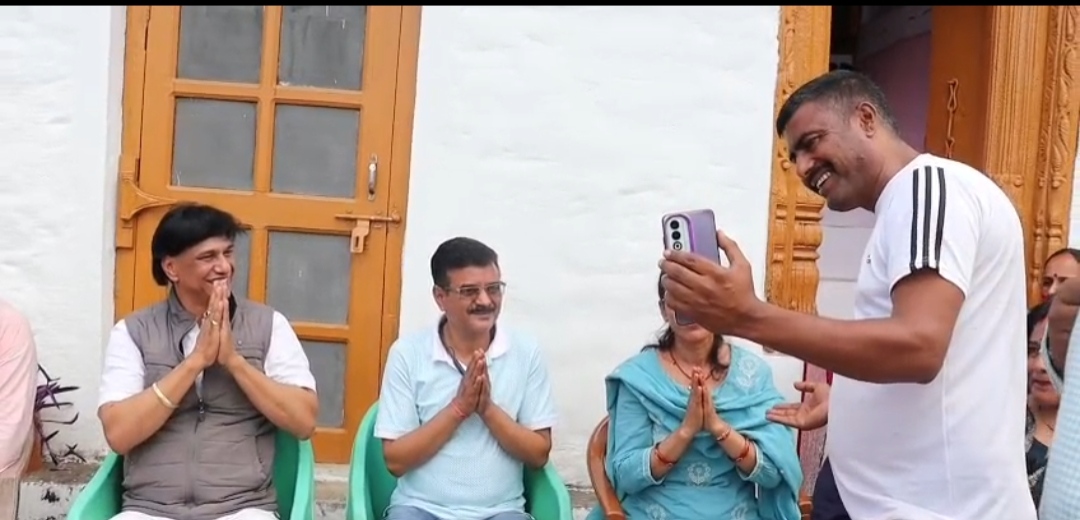 हिमाचल प्रदेश के मुख्य सचिव बने कमलेश पंत, पैतृक गांव बना में होली-दीवाली जैसा उत्सव
