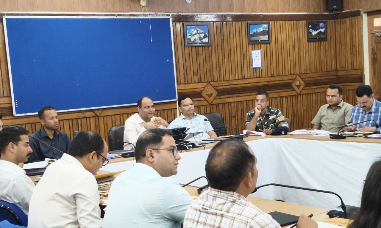 मा. मुख्यमंत्री के ड्रग फ्री देवभूमि के संकल्प की दिशा में जिलाधिकारी की अध्यक्षता में एनकोर्ड समिति की बैठक आयोजित की गयी।