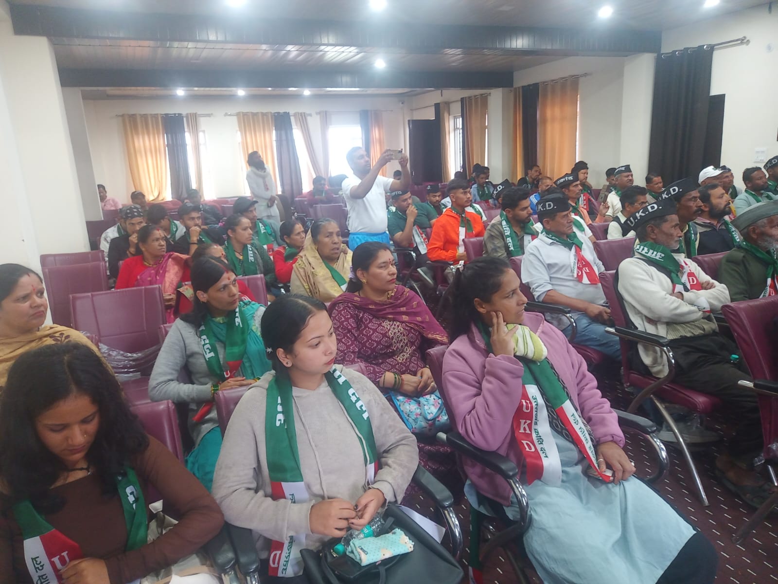 लोहाघाट में यूकेडी ने फूंका चुनावी बिगुल, दरबार सिंह रजवार के नाम पर लगी मुहर।