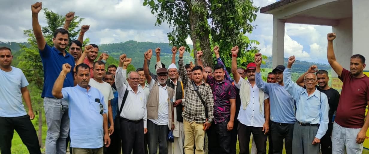 तीन दशक से सड़क का इंतजार, 23 अगस्त को नरगोली से बेरीनाग तक बनेगी 8 किमी मानव श्रृंखला