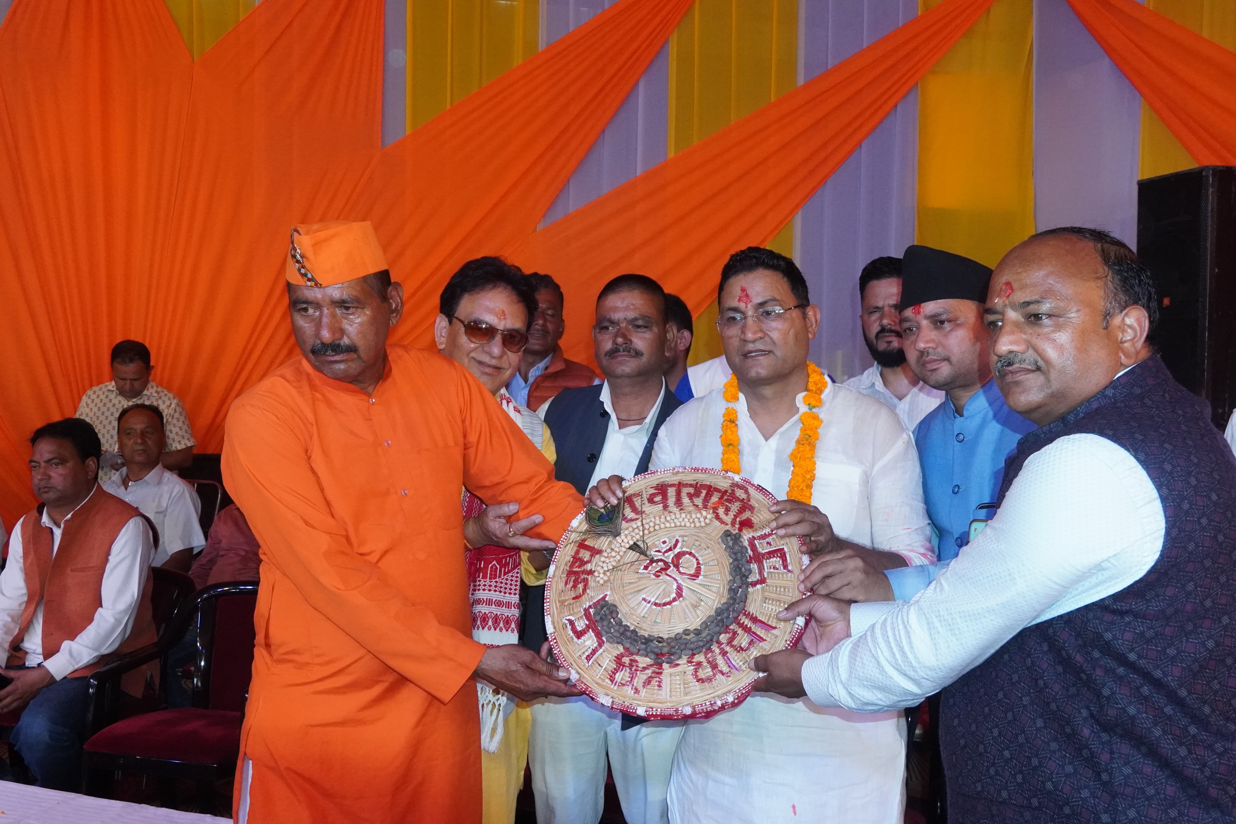 बाराही धाम में सांगी पूजन के साथ यहां बगवाल मेले की धार्मिक प्रक्रियाएं हुई शुरू।