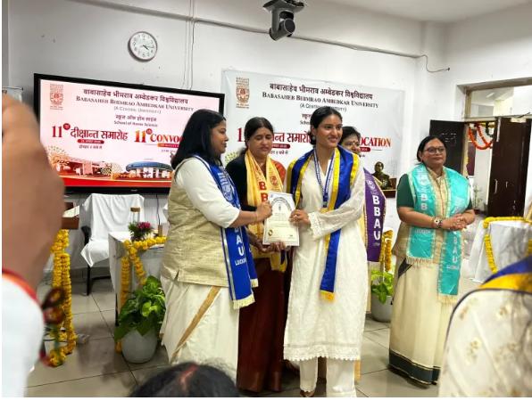 बेरीनाग की स्नेहा डसीला ने लखनऊ में बढ़ाया क्षेत्र का मान, एमएससी में हासिल किया स्वर्ण पदक।
