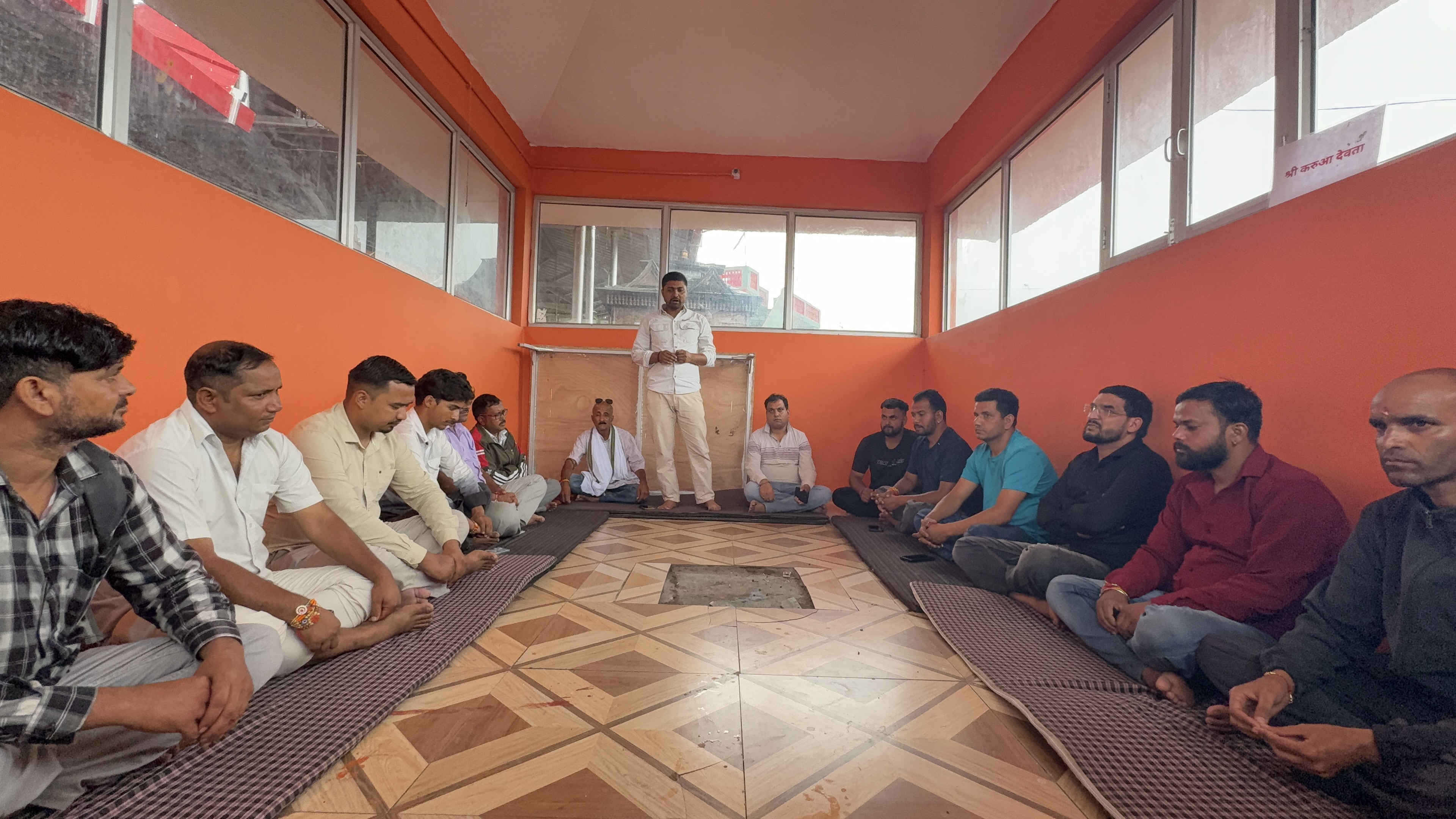 मंदिरों की श्रद्धा के धन में चोरी का आरोप, कांग्रेस ने भाजपा सरकार पर साधा निशाना।
