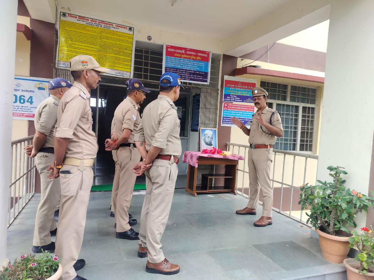क्षेत्राधिकारी ने थाना तामली का किया अर्द्धवार्षिक निरीक्षण