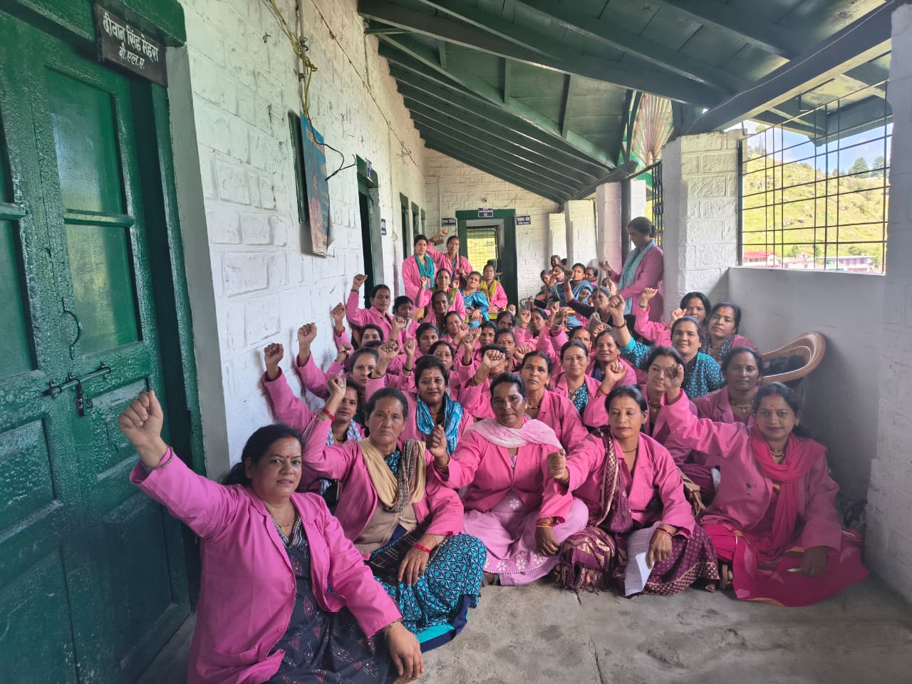 गंगोलीहाट में आशा कार्यकत्रियों ने अपनी मांगों को लेकर खोला मोर्चा, मुख्यमंत्री को भेजा ज्ञापन