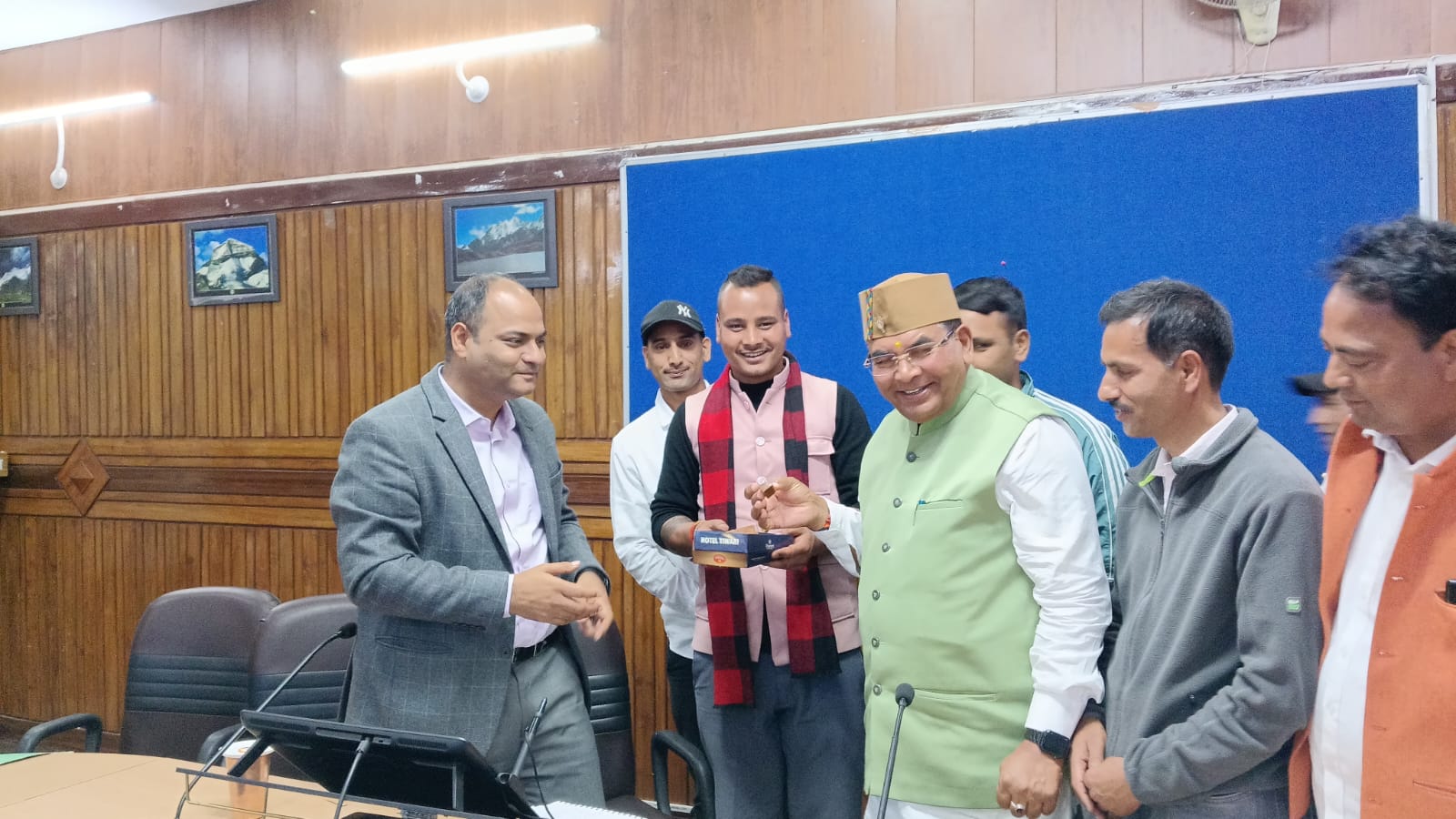 रीठाखाल को मिली बैंकिंग सुविधा की सौगात, जिला सहकारी बैंक की शाखा खोलने को आरबीआई की मंजूरी